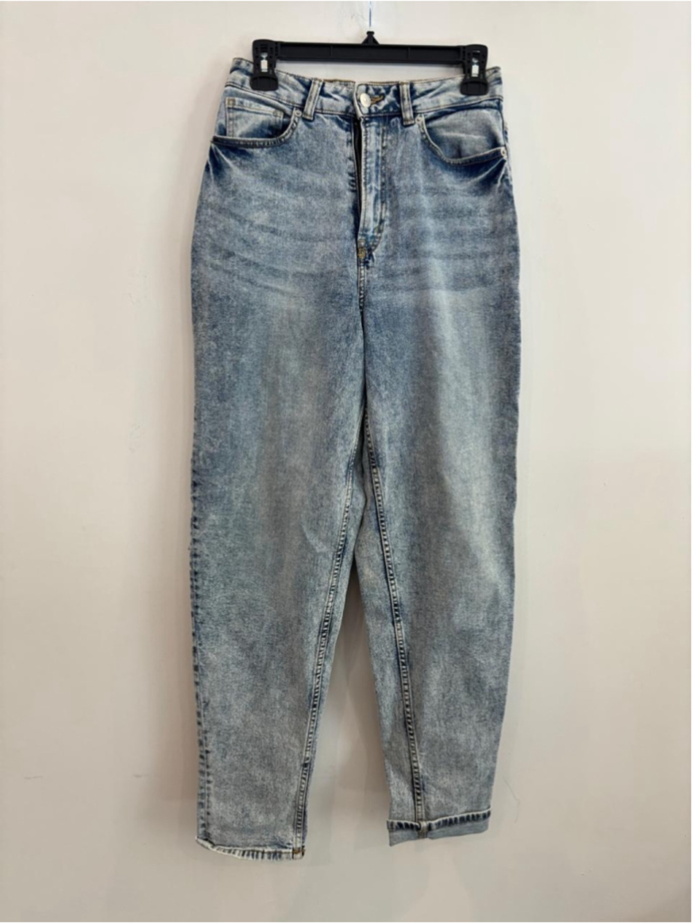 H&M Divided High Waisted Mom Jeans Light Acid Wash Denim Sz US 4 / EUR 36 #S12